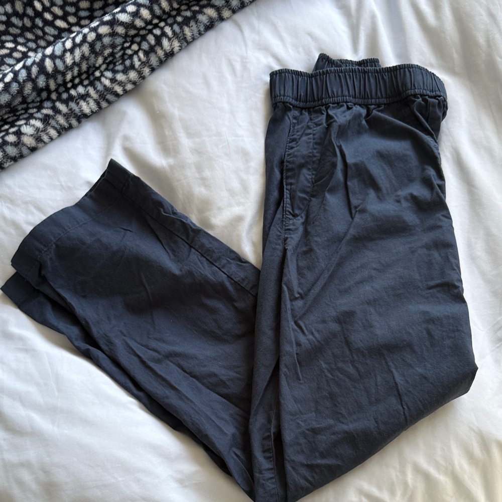 Uniqlo Women’s cotton pants, navy